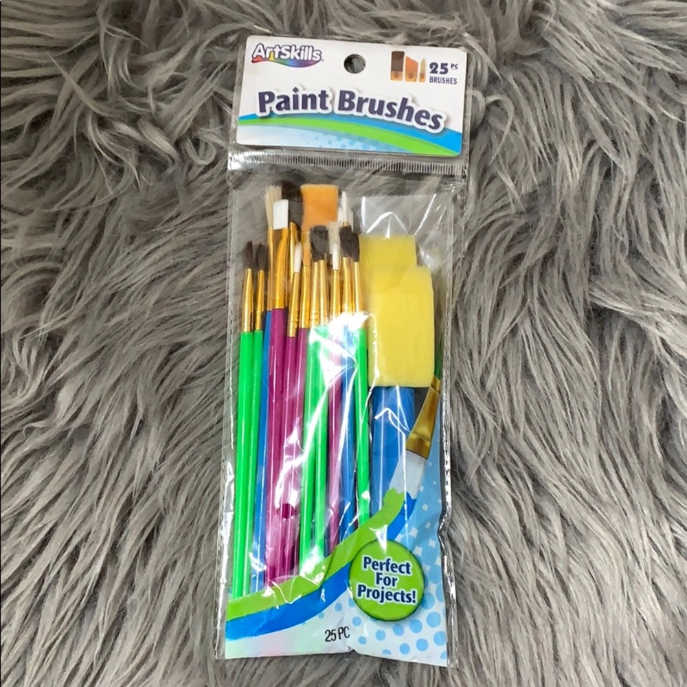 Art skills paint brush set